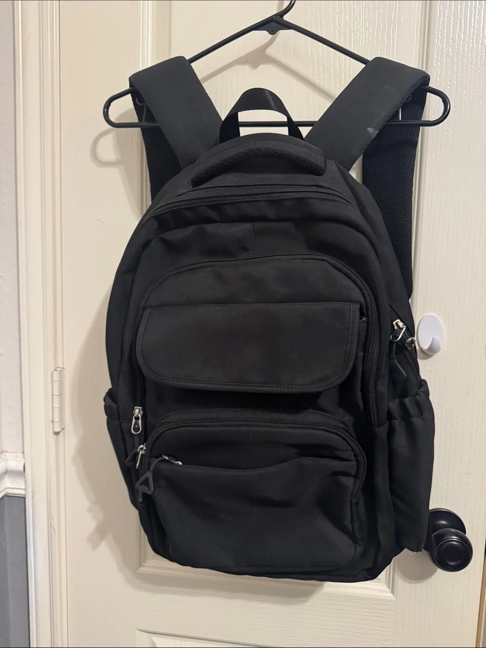 Unisex Classic Black Everyday Backpack